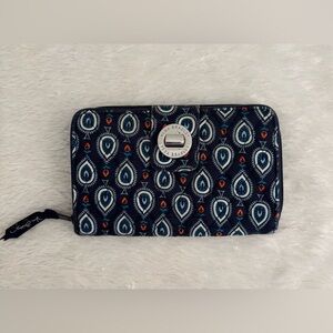 Vera Bradley Turn Lock Marrakesh Motifs Travel Wallet Navy Blue